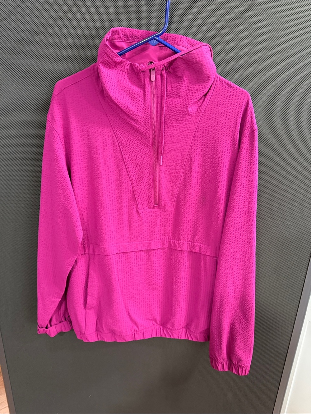 Lululemon half zip pullover size 12